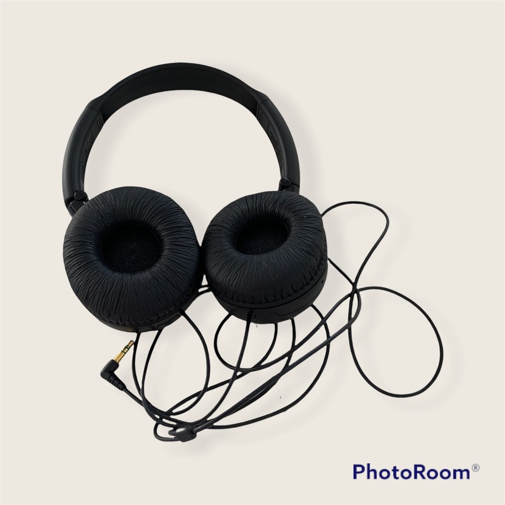 Sony MDR-NC8 noise canceling headphones like new